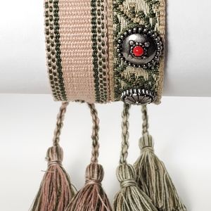 2 NEW DESIGN WOVEN BUTTON FASHION CD BRAND BRACELE